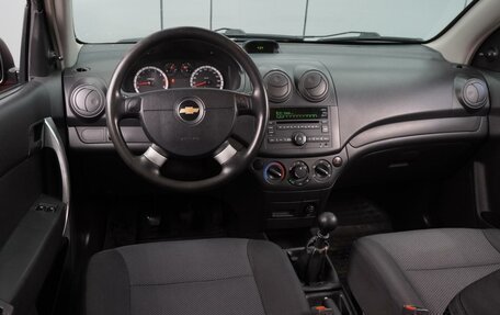 Chevrolet Aveo III, 2011 год, 579 000 рублей, 6 фотография