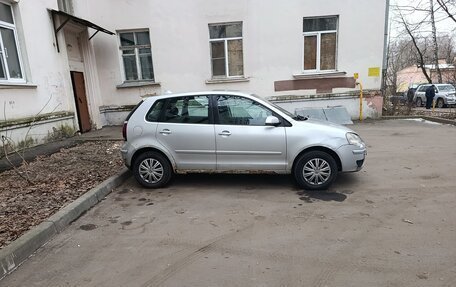 Volkswagen Polo IV рестайлинг, 2007 год, 270 000 рублей, 5 фотография