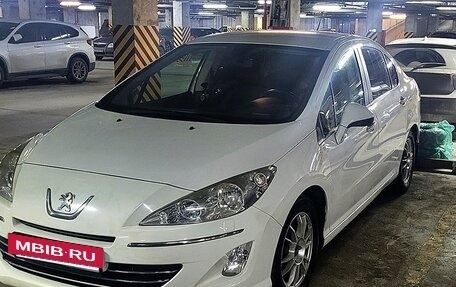 Peugeot 408 I рестайлинг, 2013 год, 780 000 рублей, 4 фотография