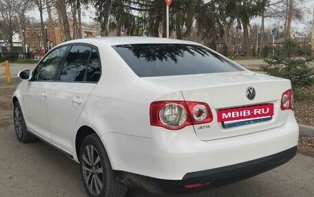 Volkswagen Jetta VI, 2010 год, 770 000 рублей, 5 фотография