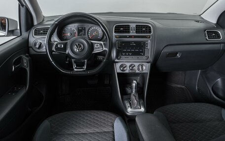 Volkswagen Polo VI (EU Market), 2019 год, 1 575 000 рублей, 6 фотография