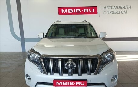 Toyota Land Cruiser Prado 150 рестайлинг 2, 2015 год, 3 850 000 рублей, 2 фотография