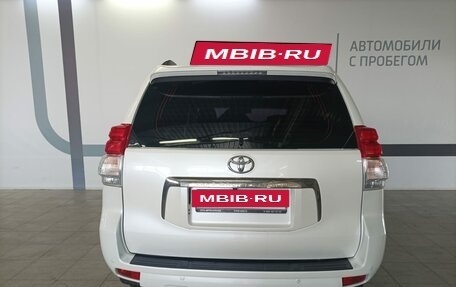 Toyota Land Cruiser Prado 150 рестайлинг 2, 2011 год, 3 000 000 рублей, 5 фотография