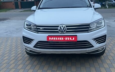 Volkswagen Touareg III, 2016 год, 3 850 000 рублей, 6 фотография