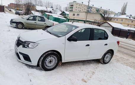 Renault Logan II, 2019 год, 750 000 рублей, 5 фотография