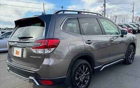 Subaru Forester, 2021 год, 2 700 000 рублей, 4 фотография