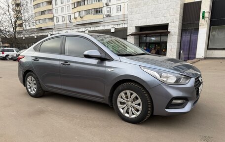 Hyundai Solaris II рестайлинг, 2017 год, 1 250 000 рублей, 3 фотография