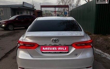 Toyota Camry, 2022 год, 4 200 000 рублей, 4 фотография