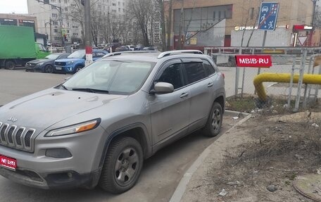 Jeep Cherokee, 2016 год, 2 100 000 рублей, 1 фотография