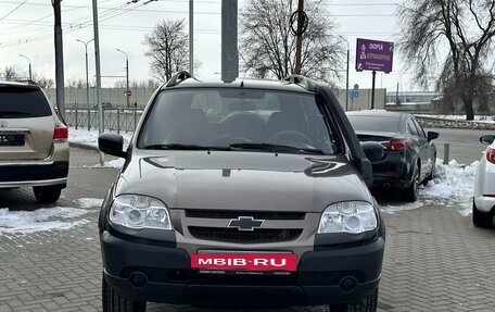 Chevrolet Niva I рестайлинг, 2014 год, 769 900 рублей, 5 фотография