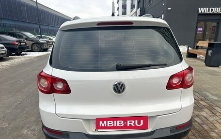 Volkswagen Tiguan I, 2010 год, 1 050 000 рублей, 5 фотография