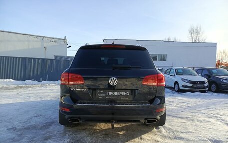 Volkswagen Touareg III, 2010 год, 1 634 299 рублей, 7 фотография