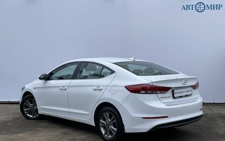 Hyundai Elantra VI рестайлинг, 2017 год, 1 370 000 рублей, 7 фотография