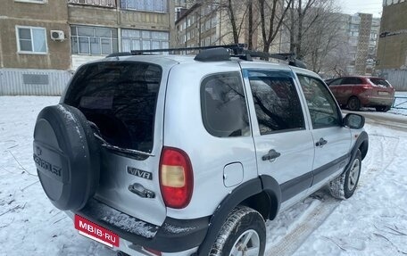 Chevrolet Niva I рестайлинг, 2004 год, 259 000 рублей, 24 фотография