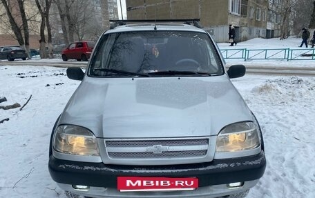 Chevrolet Niva I рестайлинг, 2004 год, 259 000 рублей, 6 фотография