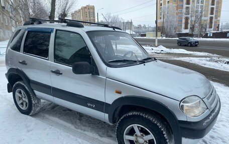 Chevrolet Niva I рестайлинг, 2004 год, 259 000 рублей, 17 фотография