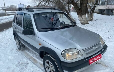 Chevrolet Niva I рестайлинг, 2004 год, 259 000 рублей, 16 фотография