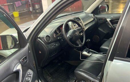 Toyota RAV4, 2005 год, 1 050 000 рублей, 5 фотография