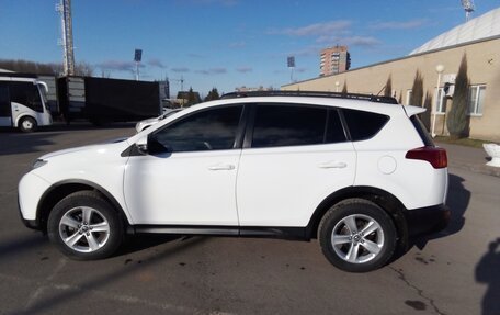 Toyota RAV4, 2014 год, 1 850 000 рублей, 4 фотография