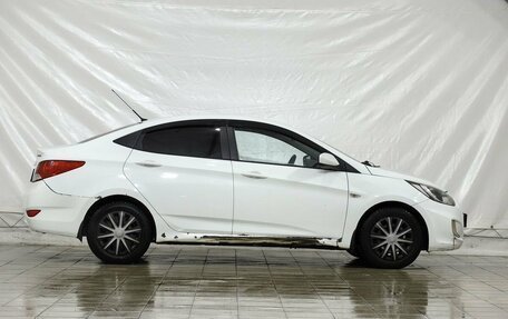 Hyundai Solaris II рестайлинг, 2011 год, 599 000 рублей, 5 фотография