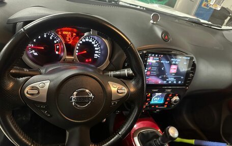 Nissan Juke II, 2011 год, 1 059 000 рублей, 7 фотография