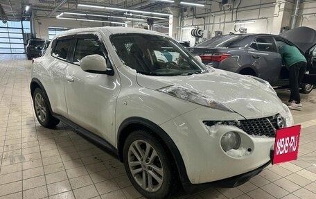 Nissan Juke II, 2011 год, 1 059 000 рублей, 2 фотография