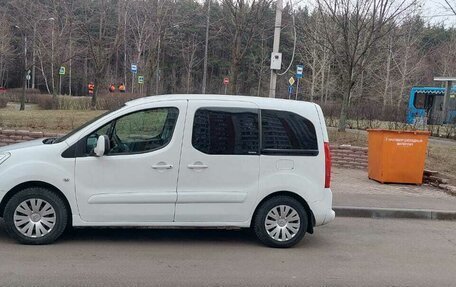 Citroen Berlingo II рестайлинг, 2012 год, 800 000 рублей, 2 фотография