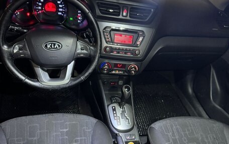 KIA Rio III рестайлинг, 2012 год, 890 000 рублей, 5 фотография