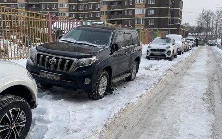 Toyota Land Cruiser Prado 150 рестайлинг 2, 2014 год, 3 300 000 рублей, 2 фотография