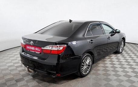 Toyota Camry, 2017 год, 1 790 000 рублей, 5 фотография