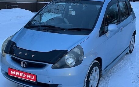 Honda Fit III, 2002 год, 520 000 рублей, 1 фотография