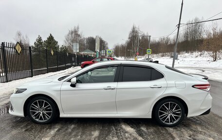 Toyota Camry, 2023 год, 3 950 000 рублей, 8 фотография