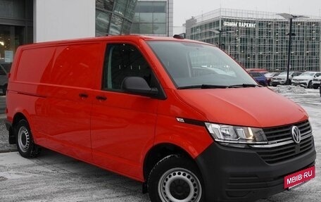 Volkswagen Transporter T6 рестайлинг, 2021 год, 4 370 000 рублей, 3 фотография