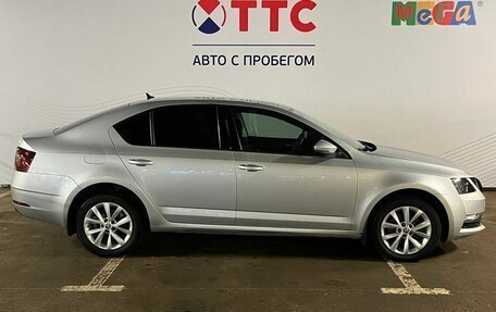 Skoda Octavia, 2017 год, 1 599 700 рублей, 4 фотография