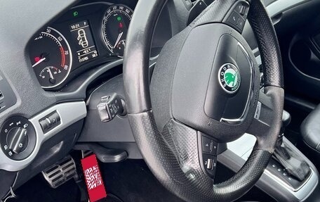 Skoda Octavia RS, 2011 год, 1 550 000 рублей, 13 фотография