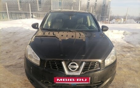 Nissan Qashqai, 2010 год, 750 000 рублей, 2 фотография