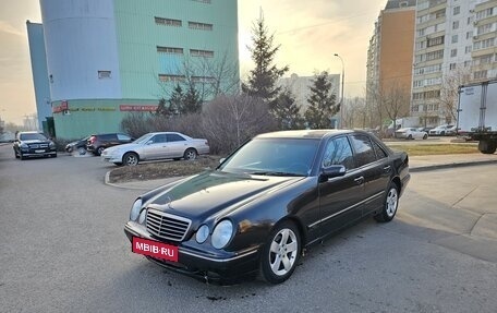 Mercedes-Benz E-Класс, 1999 год, 365 000 рублей, 5 фотография