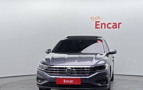 Volkswagen Jetta VII, 2021 год, 2 059 000 рублей, 2 фотография