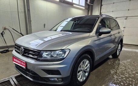 Volkswagen Tiguan II, 2020 год, 2 400 000 рублей, 1 фотография