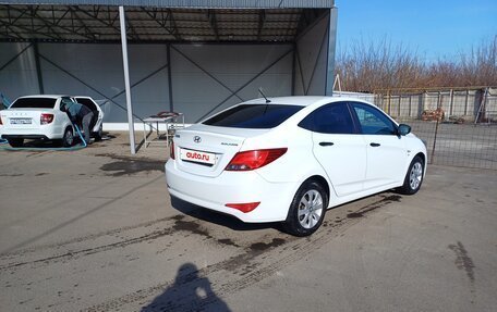 Hyundai Solaris II рестайлинг, 2014 год, 1 050 000 рублей, 4 фотография