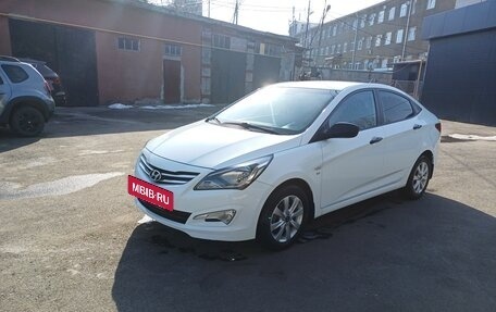 Hyundai Solaris II рестайлинг, 2014 год, 1 050 000 рублей, 16 фотография