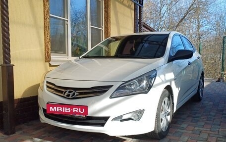 Hyundai Solaris II рестайлинг, 2014 год, 1 050 000 рублей, 14 фотография