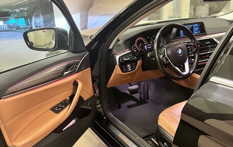 BMW 5 серия, 2019 год, 4 500 000 рублей, 3 фотография