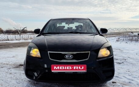 KIA Rio II, 2011 год, 600 000 рублей, 2 фотография