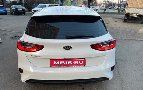 KIA cee'd III, 2020 год, 1 950 000 рублей, 8 фотография