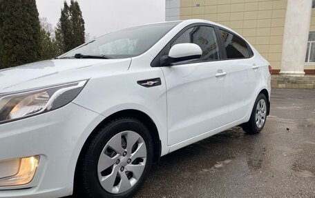 KIA Rio III рестайлинг, 2013 год, 1 060 000 рублей, 13 фотография