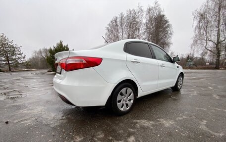 KIA Rio III рестайлинг, 2013 год, 1 060 000 рублей, 10 фотография