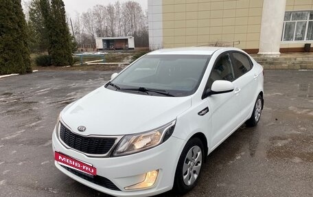 KIA Rio III рестайлинг, 2013 год, 1 060 000 рублей, 7 фотография