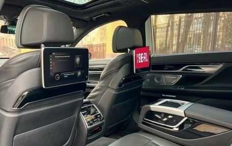 BMW 7 серия, 2017 год, 5 000 000 рублей, 13 фотография