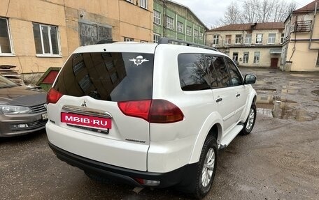 Mitsubishi Pajero Sport II рестайлинг, 2013 год, 1 550 000 рублей, 6 фотография